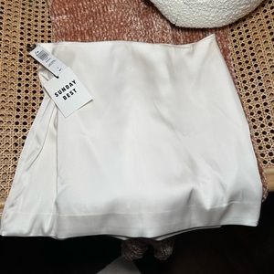 Brand New Sunday Best Aritzia White Skirt